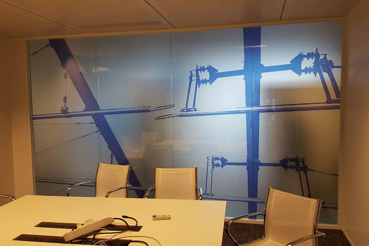 Vitrophanie et décoration de bureaux d'entreprise - Systra